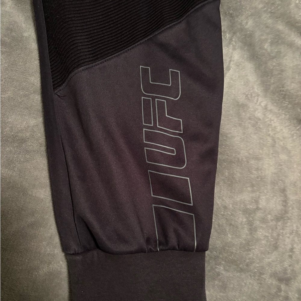 UFC Joggers - Picture 6 of 7